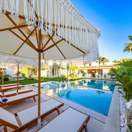 Pera Alaçatı Hotel