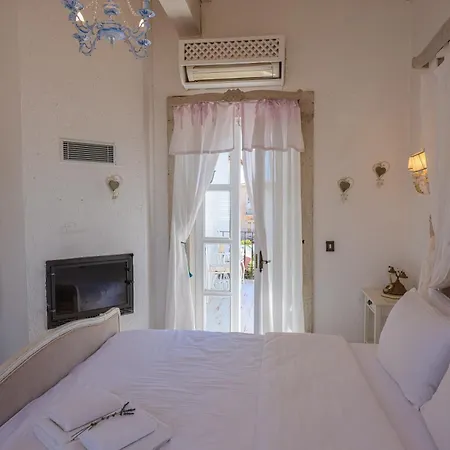 Pera Alaçatı Hotel Çeşme