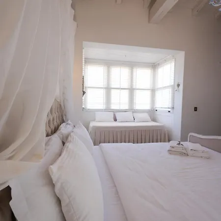 Pera Alaçatı Hotel