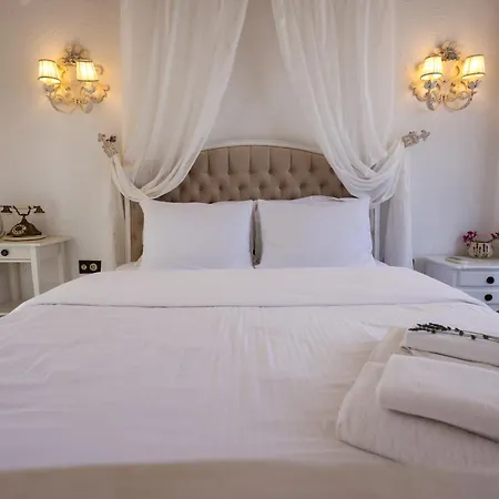 Pera Alacati Кешме